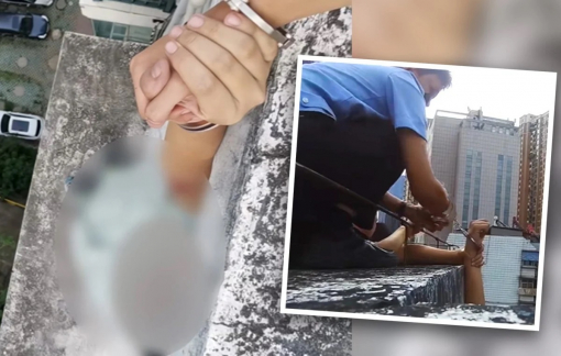Cảnh sát tự còng tay mình với người đàn ông để ngăn anh này nhảy lầu