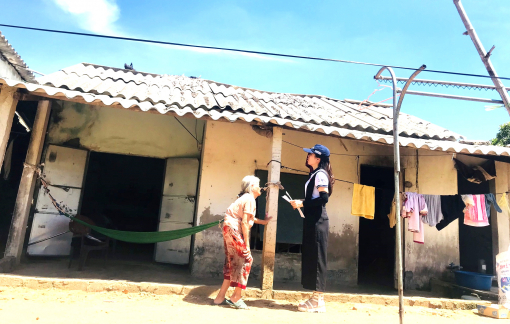 Gần 1.000 hộ dân ở Hà Tĩnh được hỗ trợ tiền chằng chống nhà để ứng phó bão