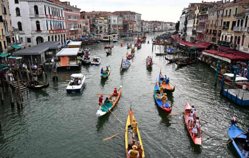Venice sẽ thu phí khách du lịch từ năm 2024