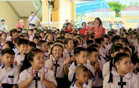 TPHCM: các khoản thu đầu năm học phải thanh toán không dùng tiền mặt