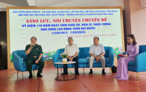 Nói chuyện chuyên đề về Giáo sư, Viện sĩ Trần Đại Nghĩa