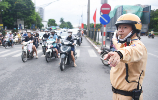 Công an Hà Nội phân luồng giao thông đón đoàn Tổng thống Mỹ Biden thăm Việt Nam