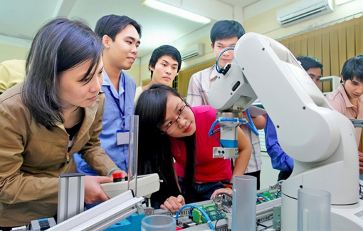 Giáo dục nghề nghiệp có vai trò quan trọng trong phát triển kinh tế đất nước