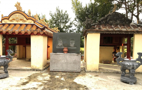 Huế đề nghị xác minh việc tự ý dựng tượng 2 nhà vua Tây Sơn tại làng Dạ Lê