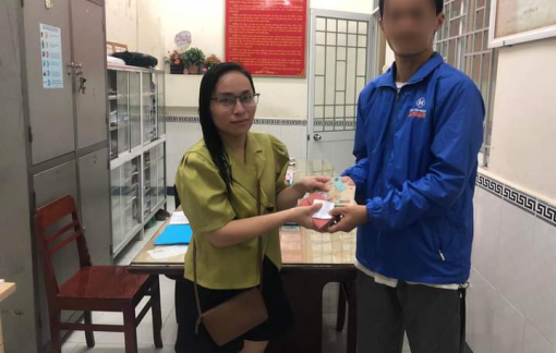 Hành động đẹp của người đàn ông bị câm, điếc không tham của rơi