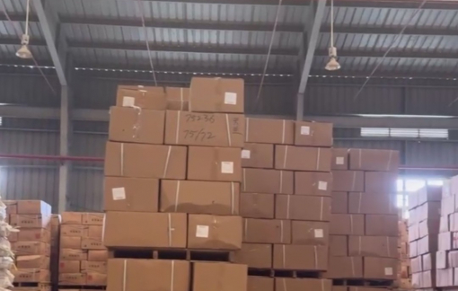 Triệt phá đường dây buôn lậu sợi Polyester gần 150 tỷ đồng, 4 cán bộ hải quan bị bắt