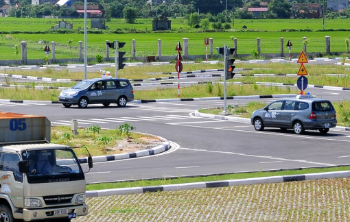 Cục Đường bộ đề xuất điều chỉnh về cấp bằng lái xe cho người dân tộc thiểu số không biết đọc 