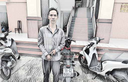 Đi giao hàng, nam shipper tiện tay cướp tài sản của nữ giáo viên nước ngoài