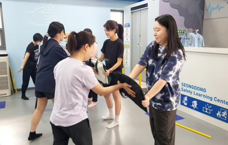Phụ nữ châu Á “đua nhau” học kỹ năng tự vệ