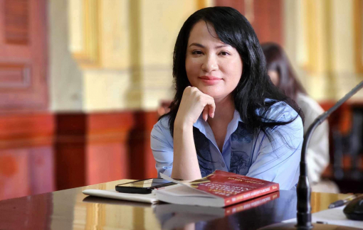 Xét xử tranh chấp ly hôn giữa cựu siêu mẫu Ngọc Thúy và chồng doanh nhân