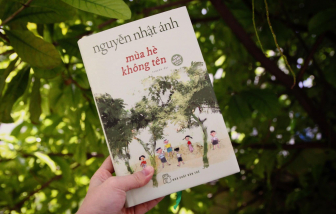 Nhà văn Nguyễn Nhật Ánh: "Viết về ký ức để kéo tuổi thơ gần lại"