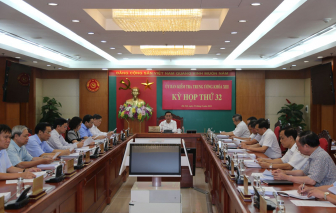 Đề nghị kỷ luật hàng loạt nguyên lãnh đạo cấp cao tỉnh Quảng Ninh