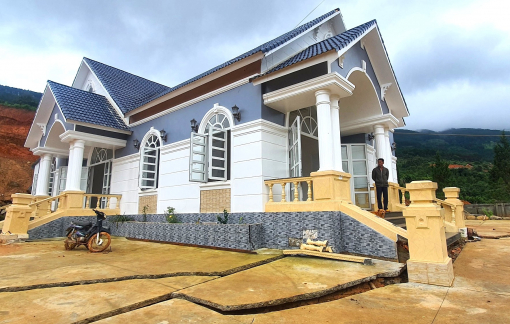 Mưa nhiều khiến sạt trượt tại dự án hồ chứa nước Đông Thanh càng phức tạp