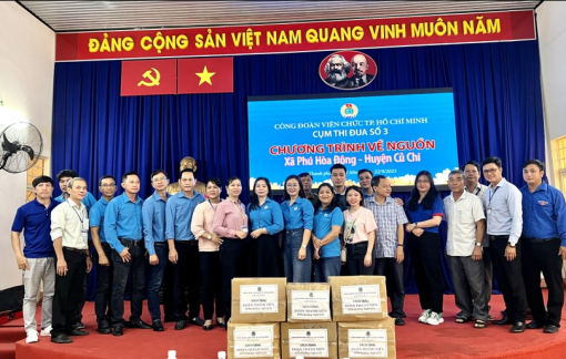 Công đoàn Viên chức TPHCM thăm các gia đình chính sách tại huyện Củ Chi