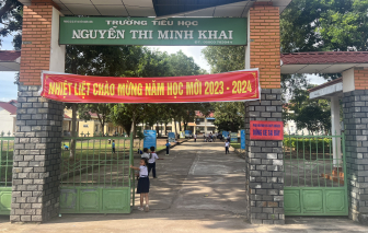 Một trường tiểu học gặp khó vì có tới 3 giáo viên âm nhạc