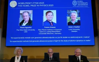 Giải Nobel Vật lý thuộc về 3 nhà khoa học nghiên cứu hạt electron