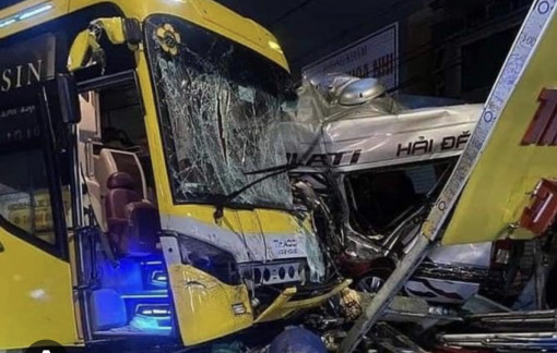 Bộ Giao thông Vận tải muốn siết xe khách, xe hợp đồng trá hình