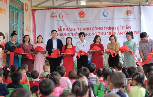 Generali Việt Nam mang “Bếp ấm cho em” đến với trẻ em Điện Biên