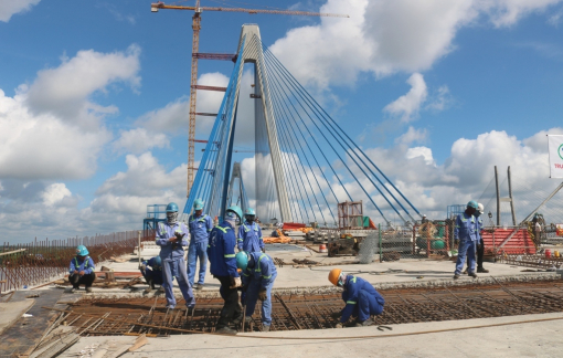 Sẵn sàng hợp long cầu Mỹ Thuận 2