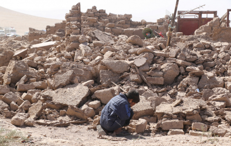 Số người chết vì động đất ở Afghanistan vượt 2.400 người