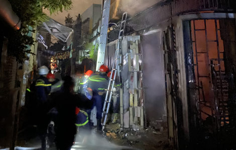 Đà Nẵng: Cháy nhà trong đêm, 2 cháu bé tử vong do ngạt khói