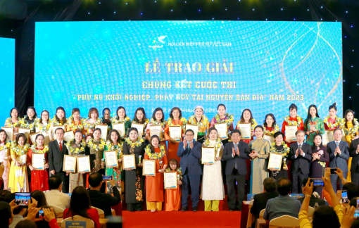 Sữa gạo lứt hữu cơ đoạt giải đặc biệt trong cuộc thi Phụ nữ khởi nghiệp