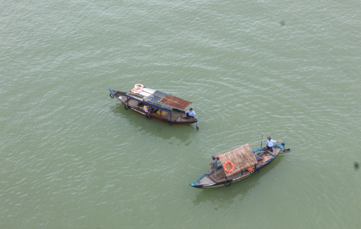 Lật ghe trên sông Trường Giang, 1 người mất tích