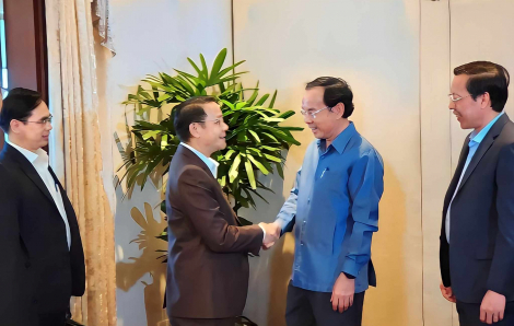 Việt Nam và Lào: Mối quan hệ “chí tình, chí nghĩa” cùng vượt khó khăn