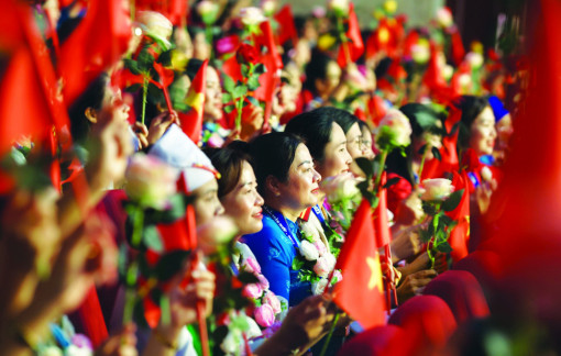 Rực rỡ những bông hoa tháng Mười