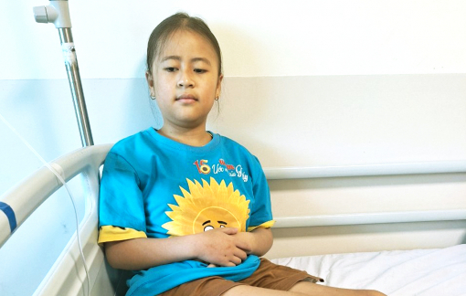 13 tuổi, 9 năm chiến đấu với bệnh tật