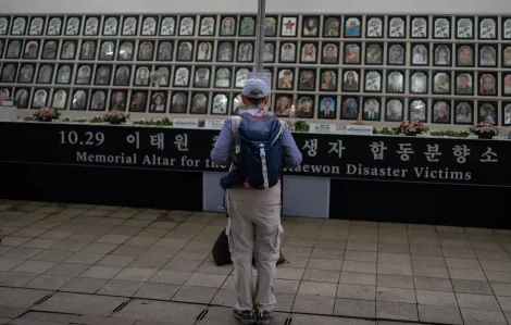 1 năm sau thảm kịch Halloween tại Hàn Quốc, gia đình các nạn nhân vẫn đau đáu tìm công lý