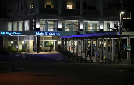 Cơn ác mộng bên trong bệnh viện điều trị bệnh nhân vụ xả súng ở Mỹ