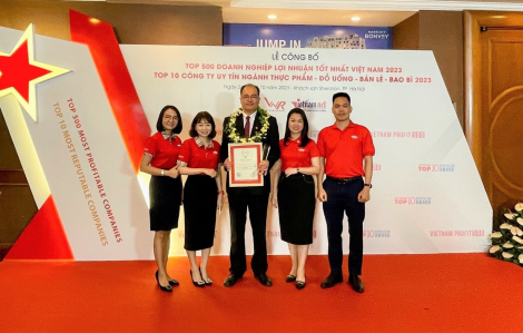 Dai-ichi Life Việt Nam đạt danh hiệu “Top 50 Doanh nghiệp lợi nhuận xuất sắc Việt Nam” năm 2023