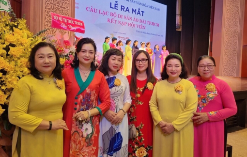 Ra mắt CLB Di sản áo dài TPHCM