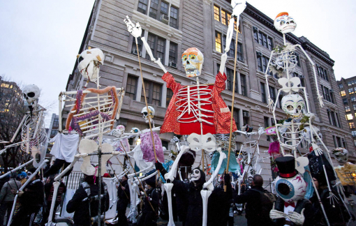 Halloween tưng bừng tại nhiều nước, Hàn Quốc hủy bỏ lễ hội sau thảm kịch Itaewon