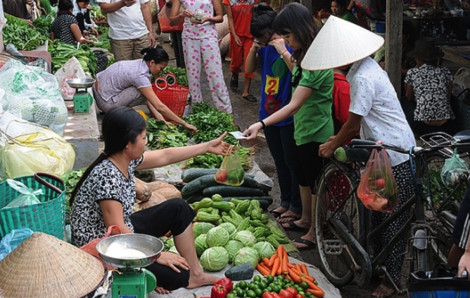 Tạt ngang chợ nhỏ