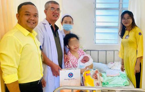 Người mẹ 14 tuổi vượt cạn thành công từ mô hình Bồ Công Anh