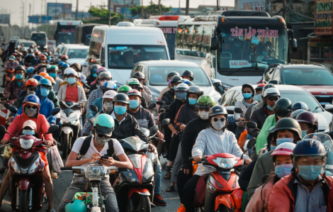 Vừa đề xuất hạn chế xe vào nội đô 30km/giờ, Sở GTVT TPHCM vội vã thu hồi