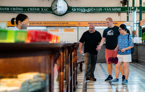 Đề xuất miễn thị thực ngắn hạn cho khách du lịch Trung Quốc, Ấn Độ...