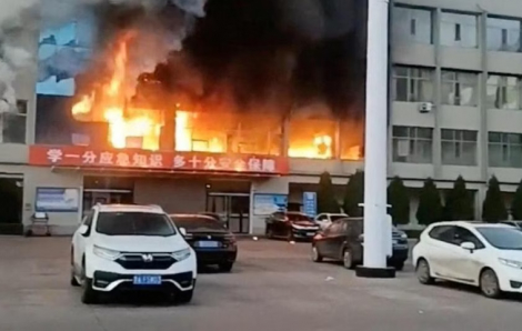 26 người chết, hàng chục người nhập viện trong vụ cháy tòa nhà ở Trung Quốc