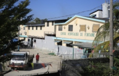 Hàng trăm phụ nữ và trẻ em bị băng đảng bắt làm con tin ở Haiti