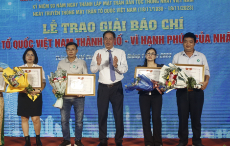 Trao giải báo chí “Mặt trận Tổ quốc Việt Nam thành phố - Vì hạnh phúc của nhân dân” lần 2