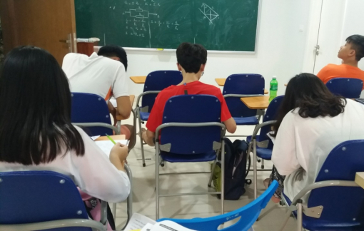 Bộ trưởng Bộ GD-ĐT muốn xử lý "đến nơi đến chốn" các lớp học thêm "tai tiếng"