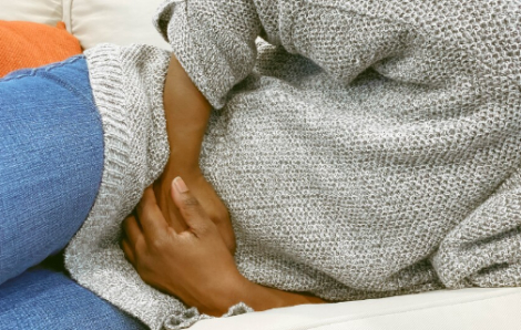 Phát hiện 1 sỏi âm đạo cực kỳ hiếm gặp ẩn trong xương chậu của 1 phụ nữ trẻ