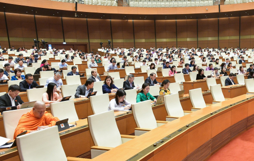 Quốc hội thông qua Luật viễn thông (sửa đổi)