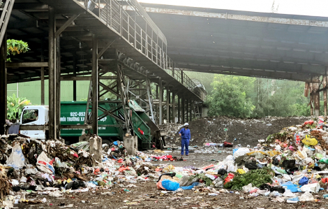 Thành phố Hội An phải đi “gửi rác”