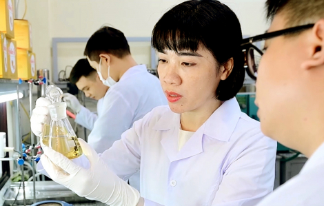 Nhà khoa học nữ xuất sắc 2023 Nguyễn Thị Ái Nhung: Miệt mài nâng tầm giá trị dược liệu đặc hữu