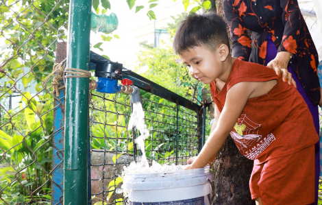 Huyện Hóc Môn:Thay đổi đơn vị cấp nước, nâng chất lượng phục vụ dân