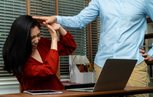 Nhiều công nhân Hàn Quốc bị đánh đập hoặc chửi bới tại nơi làm việc