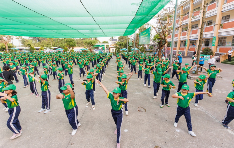 Màn đồng diễn thể dục của 11.032 học sinh lập kỷ lục Việt Nam
